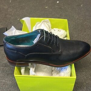 Ted Baker men's parals derby shoes in Black 
U.S. Size 10 1/2